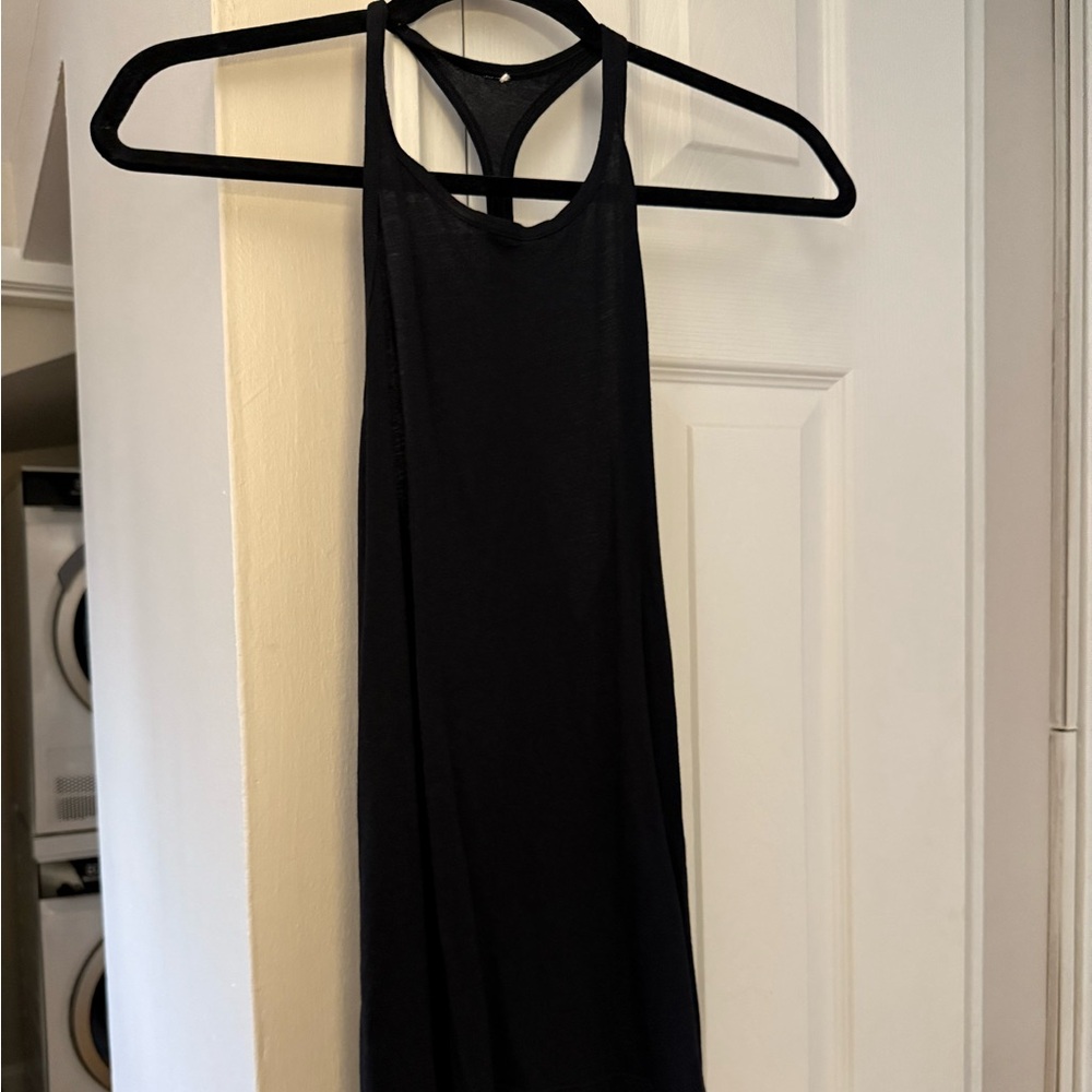 Lululemon Run tank. Size 6
